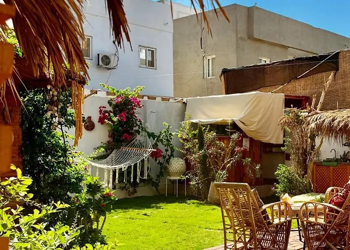 Bedro Guest House Wooden Cabin 30 Sec Beach * Дахаб