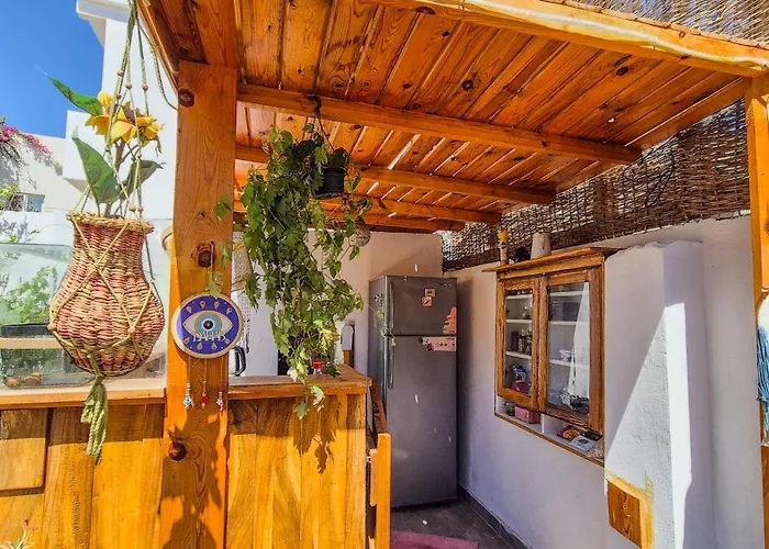 Bedro Guest House Wooden Cabin 30 Sec Beach Деревянный коттедж Дахаб