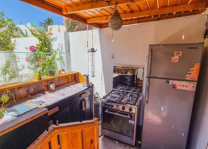 Bedro Guest House Wooden Cabin 30 Sec Beach Деревянный коттедж Дахаб